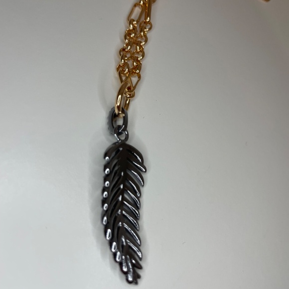 Bomb Party Luxe Layers Birds of a Feather Featger Necklace - Picture 2 of 4